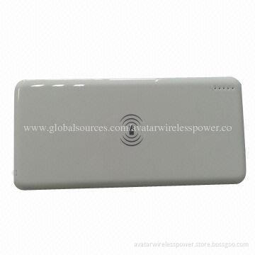 2-in-1 Backup battery USB and Qi charger